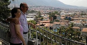 GÜNÜN ŞİİRİ - Akrostiş / Bir Garip Ali..