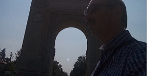 Şair DERMANİ yazdı: Gülce Triyole Şiir / Sevgili..