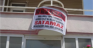 Villasına astığı yazı herkesi şok etti