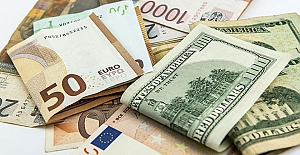 Dolarda dalgalı seyir: Yeniden yükselişe geçti