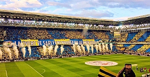 "Fenerbahçe 35 bini aşan kombine satışıyla 400 milyon liralık gelir elde etti