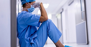 "Hekimler göçü" tüm zamanların zirvesinde: Son 5 ayda 491'i uzman, 445'i pratisyen 936 hekim yurtdışı yolunda