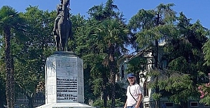 GÜNÜN ŞİİRİ - Sevdalıyım Ben..