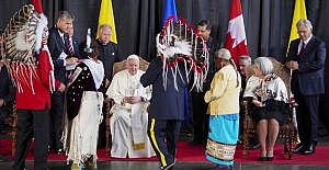Papa Franciscus, Kanada'da kilise okullarındaki cinsel istismarlar için özür diledi