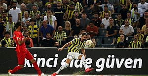 Fenerbahçe: 3 - Ümraniyespor: 3 .... Sarı-Lacivertliler yeni sezona puan kaybıyla başladı