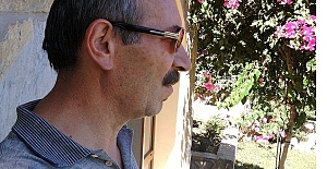 GÜNÜN ŞİİRİ - Kızıla Boyanmış..