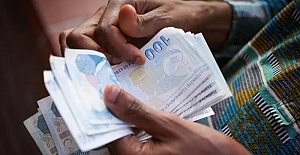 Ekonomistler Merkez Bankası'nın 100 baz puanlık faiz indirimini nasıl yorumladı?