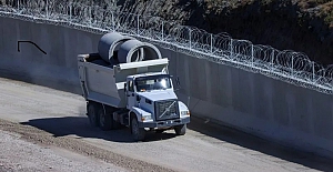 Van-İran sınırındaki güvenlik duvarı inşaatı sürüyor