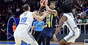 Fenerbahçe Beko deplasmanda galip