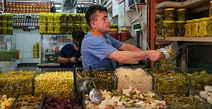 Hükümet esnafa yönelik yeni bir kredi paketi açıkladı