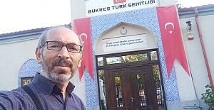 Şair DERMANİ yazdı: "Menevşenin Moru.."