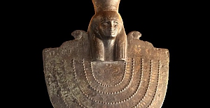 Arkeologlar Mısır´da hiç bilinmeyen bir Mısır kraliçesi buldular