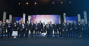 Bursa 2. Korkut Ata Türk Dünyası Film Festivali'nde ödüller sahiplerini buldu
