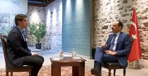 İbrahim Kalın TV yayını terk etti