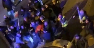 PKK yandaşları Almanya'da Türklere saldırdı!