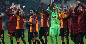 Galatasaray Giresun'dan 4- 0 galibiyetle döndü