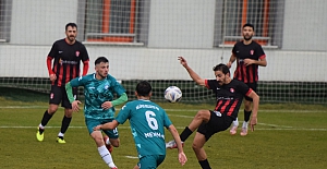 Nilüfer Belediye FSK ikinci yarıya galibiyetle başladı