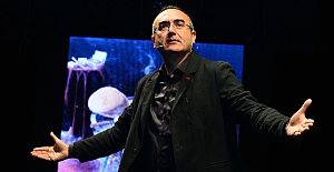 Sunay Akın ile Bursa'da yüzyüze