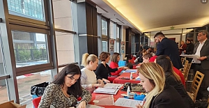 Siyasi Partilere Adaylık Başvuru Trafiği Yoğunlaştı