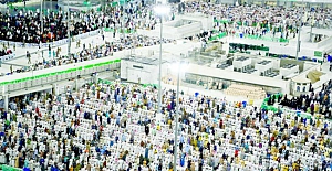 Kabe’yi Ramazan’ın başından bu yana 20 milyon kişi ziyaret etti