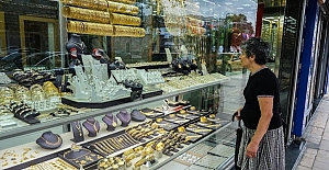 Altın fiyatları sert düştü