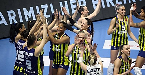 Fenerbahçe Opet, Sultanlar Ligi'nde şampiyon oldu