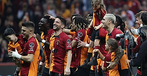 Galatasaray iki oyuncusu için kapıyı 50 milyon Euro'dan açtı
