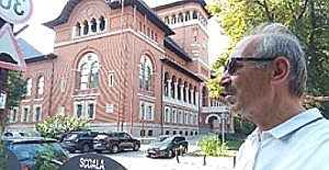 Şair DERMANİ yazdı: "Benim Başucumda Sen Bekle Anam.."