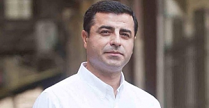 Selahattin Demirtaş aktif siyaseti bıraktığını duyurdu