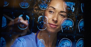 Yeni Alzheimer ilacı, hastalığın ilerlemesini yavaşlatıyor