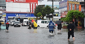 10 İle 'sarı' uyarı! Gök gürültülü sağanak yağış bekleniyor