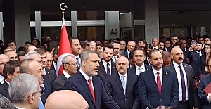 Bakanlıklarda devir teslim törenleri sürüyor