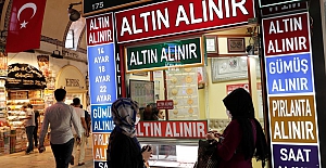 Guardian, Kapalıçarşı'nın nabzını tuttu: "Satış yapamadan dükkanı kapattığımız günler oluyor"