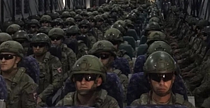 Türk askerinin Kosova’ya intikali başladı