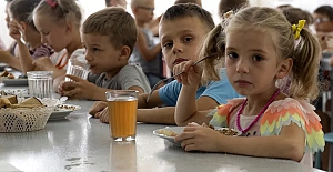 Moskova: 700 bin Ukraynalı çocuk çatışmalardan kaçarak Rusya'ya sığındı