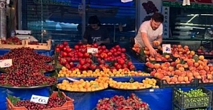 Yaz geldi, yaz meyvelerinin fiyatı hala düşmedi