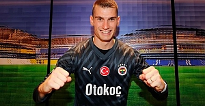 Başarılı Hırvat kaleci Dominik Livakovic resmen Fenerbahçe'de