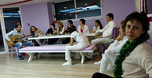 FUNDA ALTINOK yazdı: "Şiddetsiz Yaşam.."