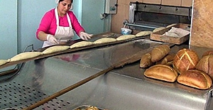 İstanbul'da ekmek fiyatı yüzde 30 zamlandı ve 6,5 lira oldu