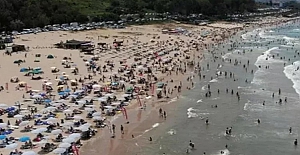 Şile sahilinde 30'a yakın patlamamış top mermisi bulundu