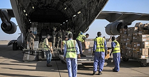 Sudan'da insani yardım maddeleri karaborsada satılıyor