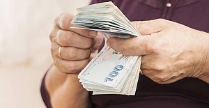 Milyonlarca emeklinin gözü kulağı zam haberinde... Bakan Şimşek'ten emekli maaşı açıklaması
