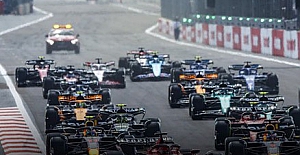 Ve nefesler tutuldu! Formula 1 Singapur Grand Prix'si başlıyor...