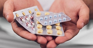 Antibiyotikler bağırsaktaki faydalı bakterileri yok ediyor mu?