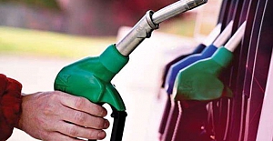 Araç sahipleri dikkat! Akaryakıtta fiyat tabelası değişti…