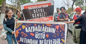 Cengiz Holding’in açmak istediği madene karşı şarkılı türkülü protesto