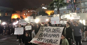 Üniversiteliler asansör faciasında hayatını kaybeden Zeren Ertaş için sokağa çıktı