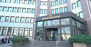 Kadıköy Belediyesi'ne haciz geldi