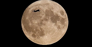 Bilim insanları endişeli: Ay'ın sömürülmesi büyük zarara neden olabilir