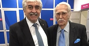 Şair M. ZEKİ BAYRAKTAR yazdı: "Yazamıyorum.."